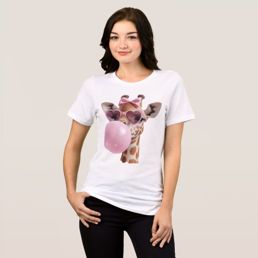 Cute Giraffe with Bubble Gum Tee (Vorderseite voll)