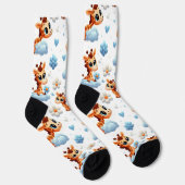 Cute Giraffes on Clouds Baby Shower All-Over-Print Socken (Rechts)