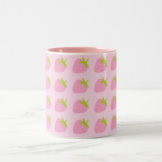 Cute Girly Pink Strawberry Pattern Zweifarbige Tasse (Mittel)