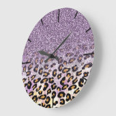 Cute girly trendy purple faux glitter leopard große wanduhr (Winkel)