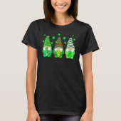 Cute Gnomes Holding Shamrock Leopard Plaid St Patr T-Shirt (Vorderseite)