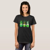 Cute Gnomes Holding Shamrock Leopard Plaid St Patr T-Shirt (Vorne ganz)
