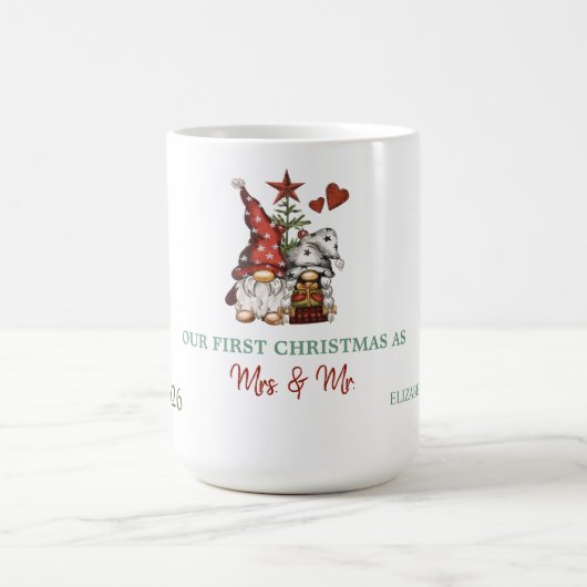 Cute Gnomes Pine Tree Our First Christmas Kaffeetasse (Mittel)