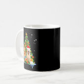 Cute Golden Retriever Christmas Tree Kaffeetasse (Vorderseite Links)