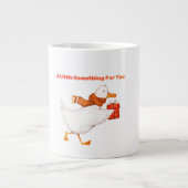 Cute Goose Holding Gift Christmas Coffee Mug Jumbo-Tasse (Vorderseite)