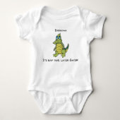 Cute Green Alligator Baby Strampler (Vorderseite)