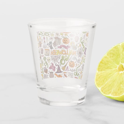 Cute Halloween Doodle Pattern Schnapsglas (Rückseite)