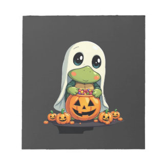 Cute Halloween Turtle Ghost with Candy (5) Notizblock