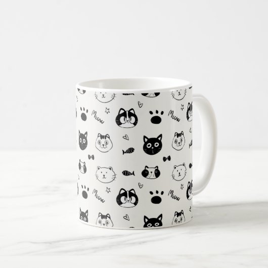 Cute Hand-drawn Cat Faces Doodle Pattern Kaffeetasse (VorderseiteRechts)