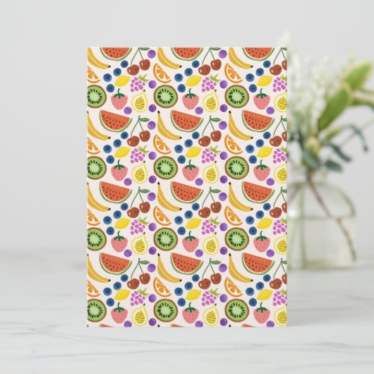 Cute Hand-drawn Doodle Fruits Seamless Pattern Einladung (Stehend Vorderseite)