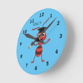 Cute happy red ant cartoon runde wanduhr (Winkel)