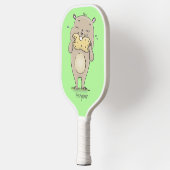 Cute happy smiling hamster with peanut cartoon pickleball schläger (Links)