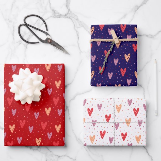 Cute Hearts and dots Valentines Pattern Geschenkpapier Set (Vorderseite)