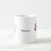 Cute Honey Bee Holding Flowers Custom Name Kaffeetasse (Mittel)