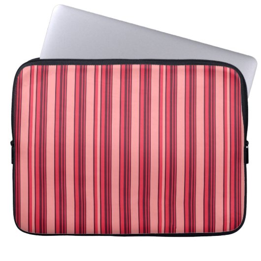 Cute hot pink stripes laptopschutzhülle (Vorderseite)