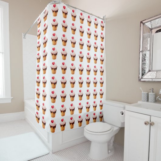 Cute Ice Cream Cone Pattern with Red Heart Duschvorhang (Beispiel)