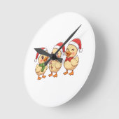 Cute Kawaii Christmas Ducks | Festive Holiday Runde Wanduhr (Winkel)