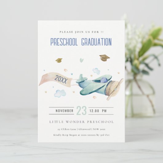 Cute Kids Airplane Sky Stars Preschool Graduation  Einladung (Stehend Vorderseite)
