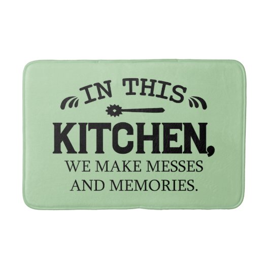 Cute kitchen messes memories  badematte (Vorderseite)