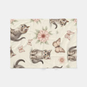 Cute Kitten and Butterflies Fleecedecke (Vorderseite (Horizontal))