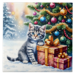 Cute Kitten Under Christmas Tree Fliese