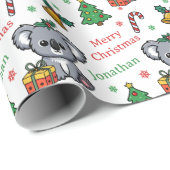 Cute Koala Christmas Tree Holidays Geschenkpapier (Rolleneckpunkt)