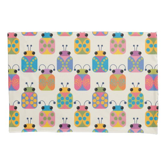 Cute Ladybug Pattern on Cream Kissenbezug (Vorderseite)