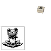 Cute Little Frog Holding a Heart Gummistempel (Stempel)