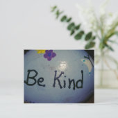 Cute Little Painted Rock Be Kind Postkarte (Stehend Vorderseite)