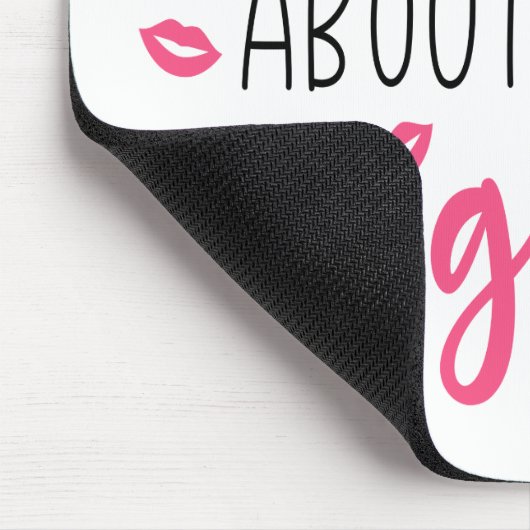 Cute Makeup Artist Lip Mousepad (Ecke)