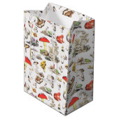 Cute Mushroom Frog Snail Forest Pattern Mittlere Geschenktüte (Rückseite Schrägansicht)