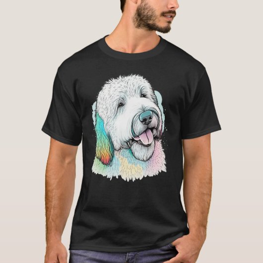 Cute Old English Sheepdog Dog on Bobtail T-Shirt (Vorderseite)