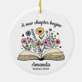Cute open book flowers coworker retirement custom keramik ornament (Hinten)