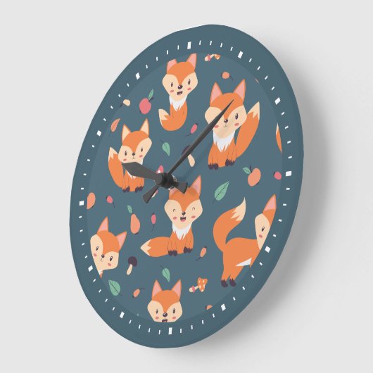 Cute Orange Fox Große Wanduhr (Winkel)