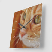 Cute Orange Tabby Cat Face Close Up Quadratische Wanduhr (Winkel)
