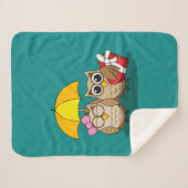 Cute Owl Lovers w/ Umbrella & Red Chocolate Box Sherpadecke (Vorderseite (Horizontal))