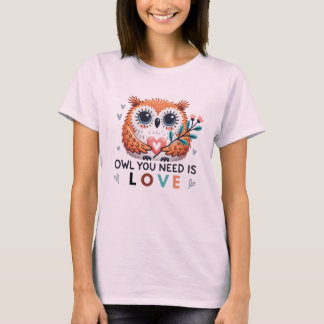 Cute Owl Women's T-Shirt - LOVE