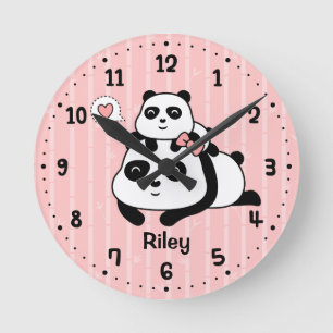 Cute Panda Cub and Mommy Kids Nursery Room Decor Runde Wanduhr