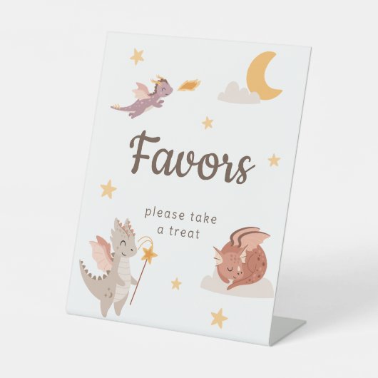 Cute Pastel Dragon Kids Birthday Party Favors Sockelschild (Vorderseite)