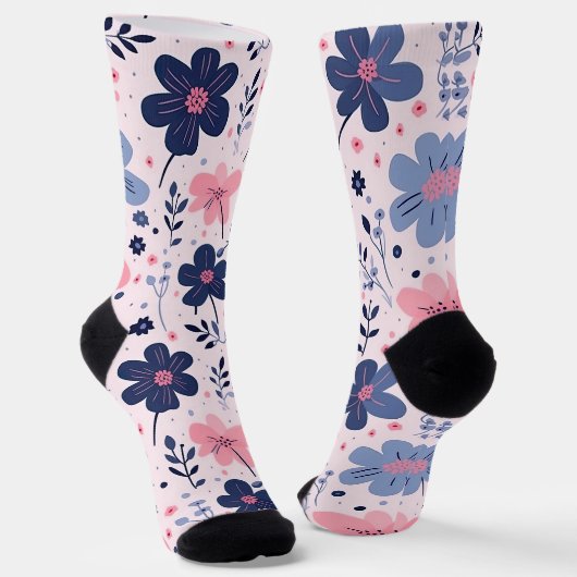 Cute Pastel Pink And Blue Floral Spring Garden Socken (Gewinkelt)