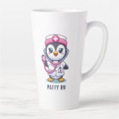 Cute Penguin Nurse Pink Stethoscope Custom Milchtasse (Rechts)