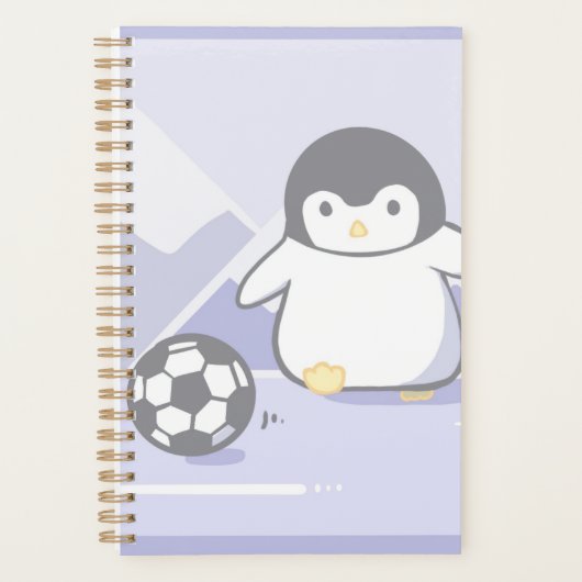 Cute Penguin Soccer Planner | Kawaii Pastel Spiral Planer (Vorderseite)