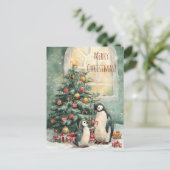 Cute penguins decorates Christmas tree, Christmas  Postkarte (Stehend Vorderseite)