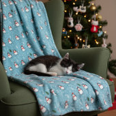 Cute Penguins on Light Blue with Snowflakes Fleecedecke