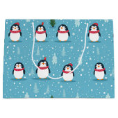 Cute Penguins on Light Blue with Snowflakes  Große Geschenktüte (Vorderseite)
