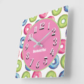 Cute Personalized Pink Blue Green Doughnuts Quadratische Wanduhr (Winkel)