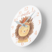 Cute Personalized Watercolor Lion Baby Nursery Kid Runde Wanduhr (Winkel)