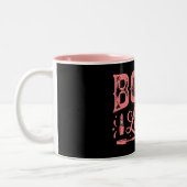 Cute Pink Boss Lady Design Zweifarbige Tasse (Links)