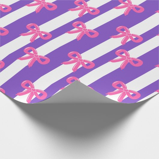  Cute Pink Bow Purple Stripe Pattern Girly Geschenkpapier (Ecke)