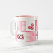 Cute Pink Feminine Coffee Cup Zweifarbige Tasse (Vorderseite Links)